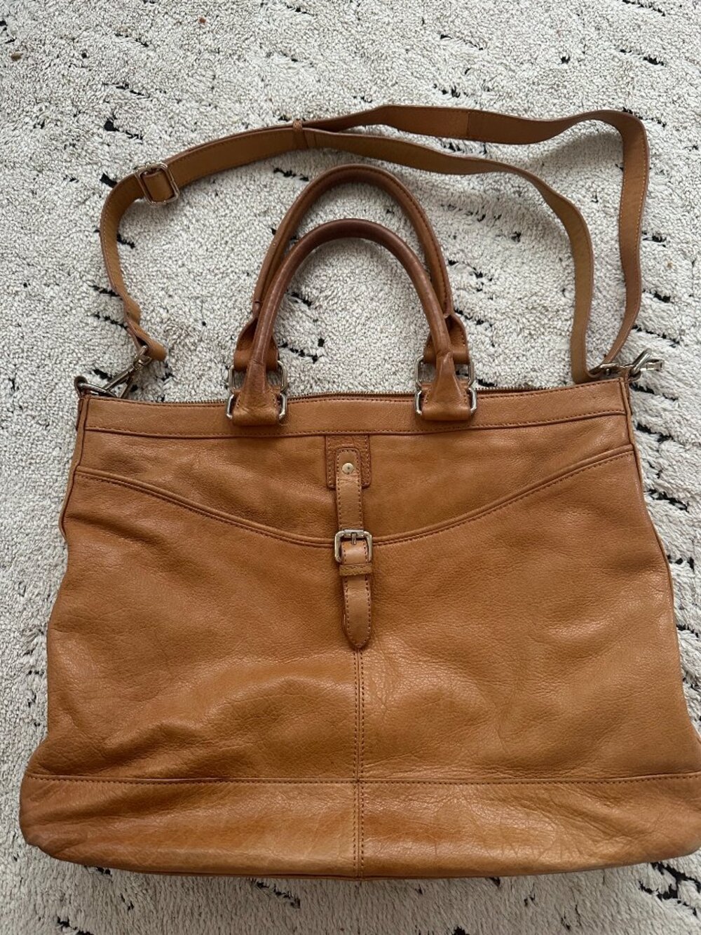 Denier leather bag